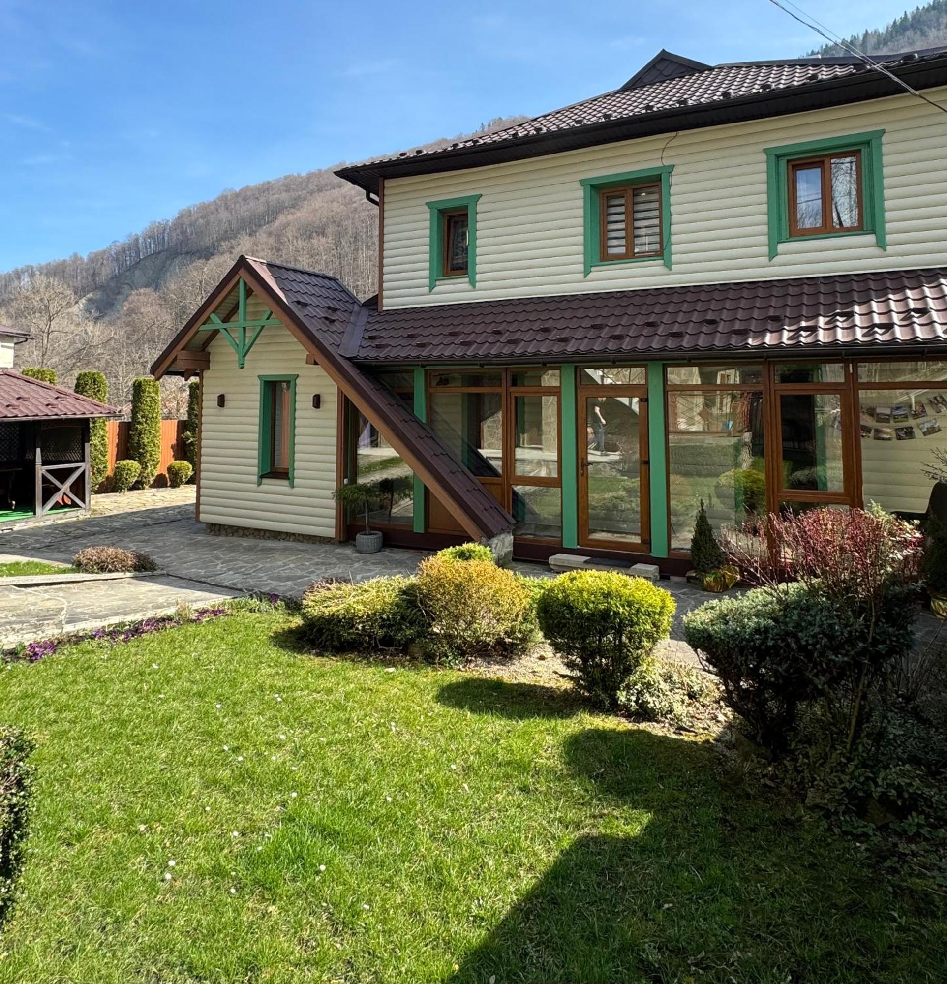 Apartments Mandry Yaremche Exterior photo