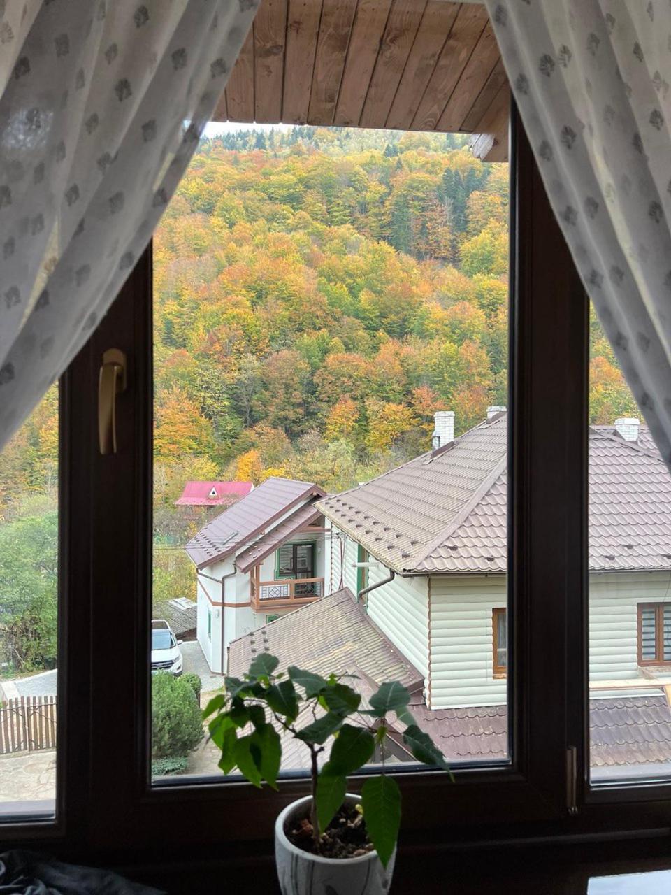 Apartments Mandry Yaremche Exterior photo